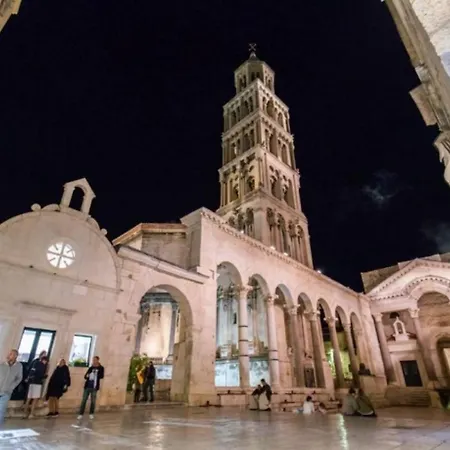 Diamond - 500 M From The Centar * 斯普利特