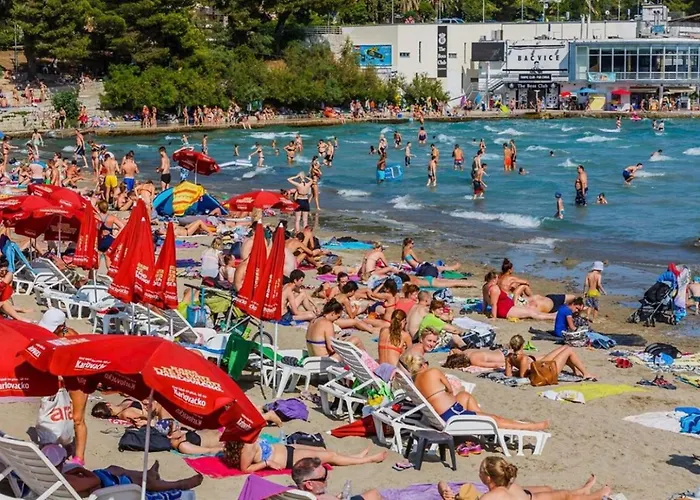 Diamond - 500 M From The Centar Apartman *