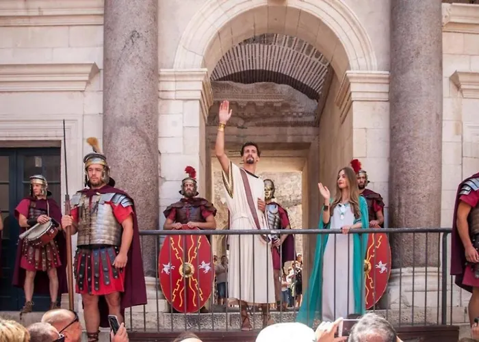 Diamond - 500 M From The Centar Apartman